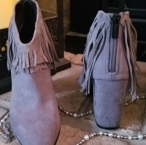 👢 Kenneth Cole Pull Ashore gray 7 bootie fringe - Picture 3 of 4
